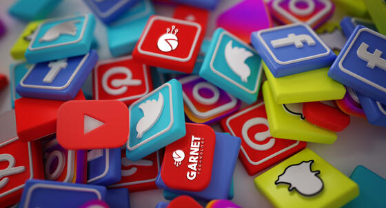 Redes Sociales Garnet Technology